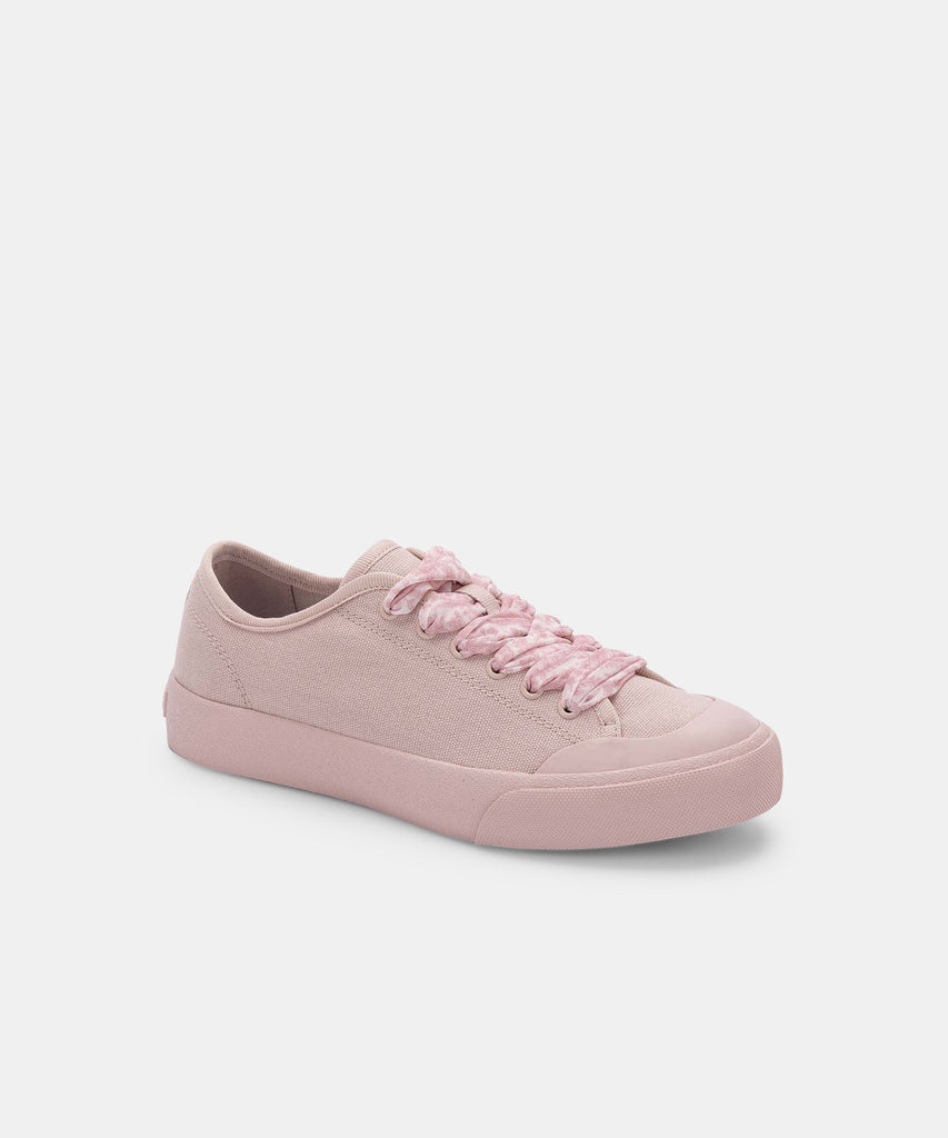 BRYTON SNEAKERS IN LT BLUSH -   Dolce Vita