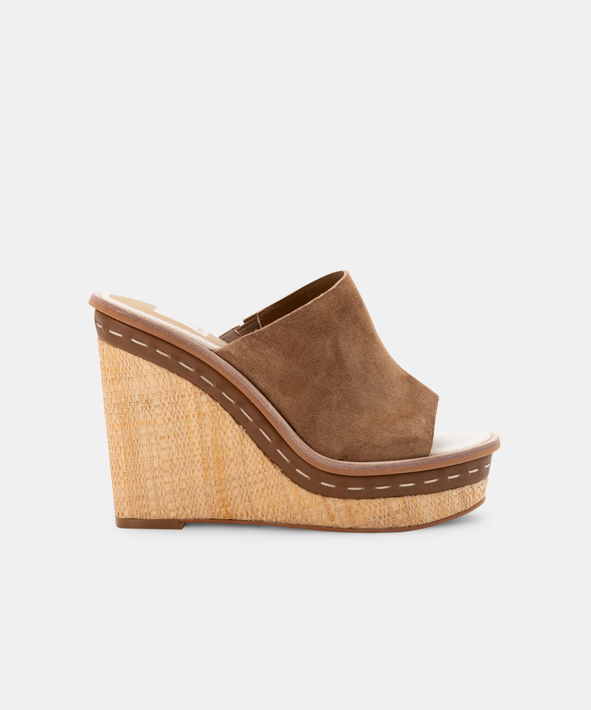 BONNY WEDGES IN DARK SADDLE SUEDE -   Dolce Vita